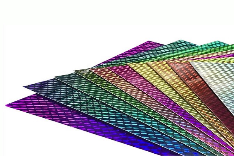 You are currently viewing هولوگرام های بازتابی