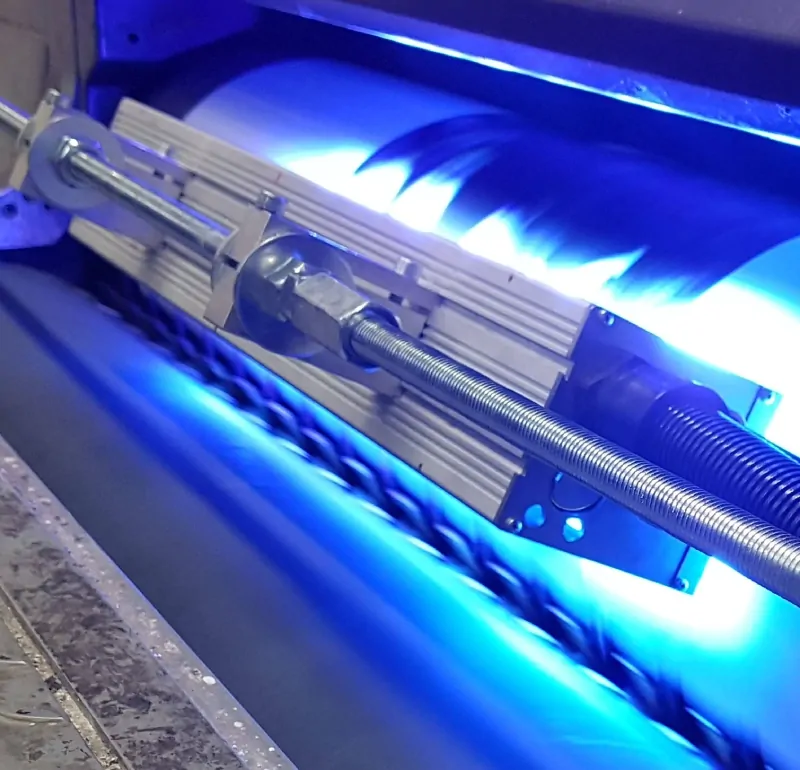 You are currently viewing کاغذ و مرکب مصرفی در چاپ یووی